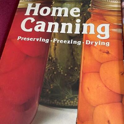 :Lot 635 - Cookbooks