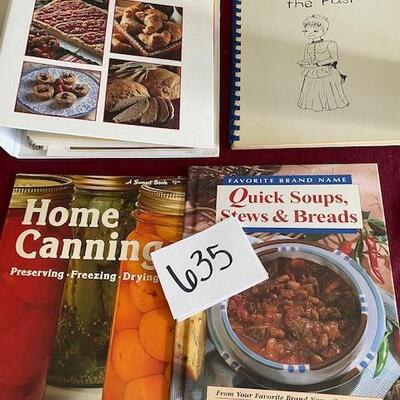 :Lot 635 - Cookbooks