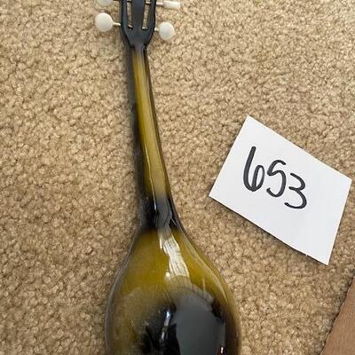 Lot 653 - Musical instruments