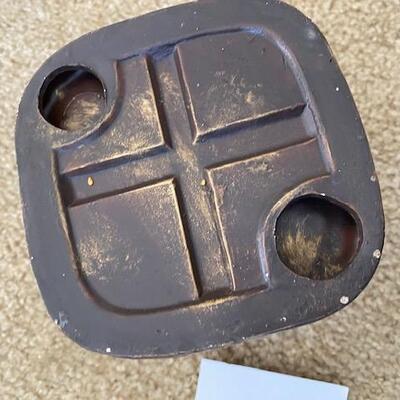 Lot 657 - Circle of Friends candle holder