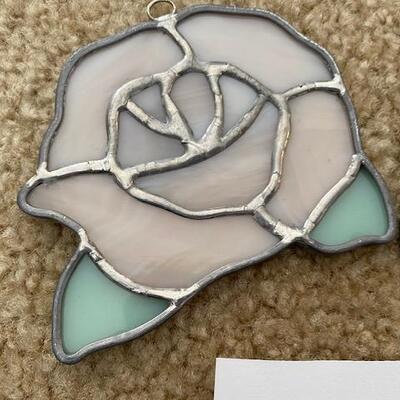 Lot 660 - Roses Stained Glass