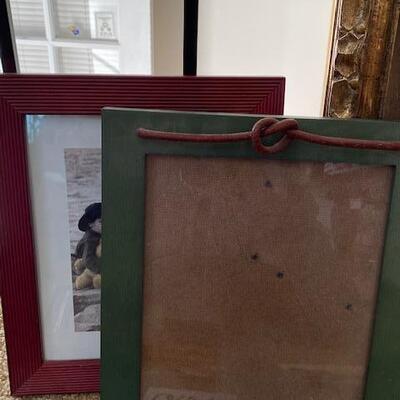 Lot 667 - Frames