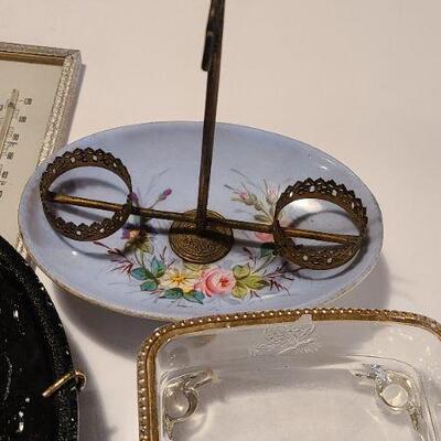 Lot 245: Lighting Rod Insulator, Glassboro Glass and More