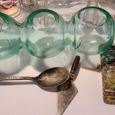 Lot 245: Lighting Rod Insulator, Glassboro Glass and More