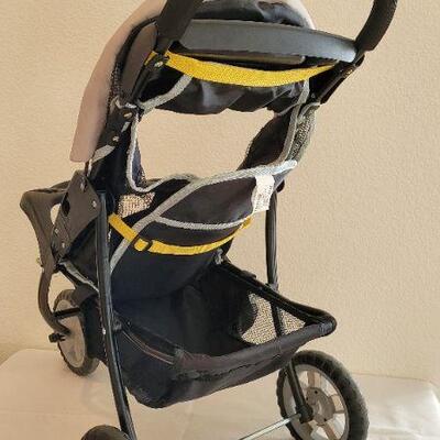 Lot 138: Small JEEP Stroller 