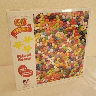 Lot 140: Vintage NEW SEALED Jelly Belly 1000 pc. Jigsaw PUZZLE
