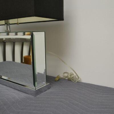 LOT 228 TABLE LAMP WITH MIRROR BASE