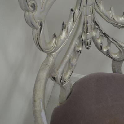 LOT 255 SHABBY CHIC BUTTERFLY WOOD CHAIR 