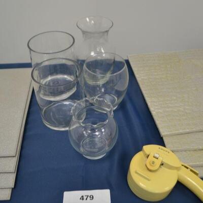 LOT 479 GLASSES AND CAN OPENER