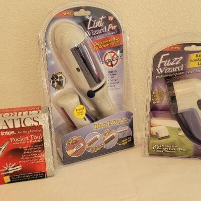 Lot 166: (3) Assorted NEW Accessory Gifts Home Care