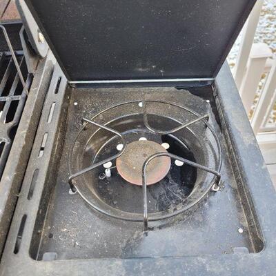 Lot 182: Gently Used Dyna Glo Propane Gas Grill