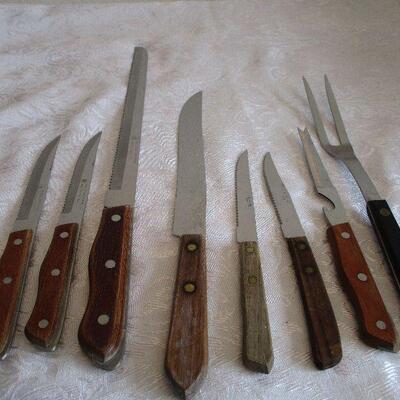 #57 Knives and Fork. Like new condition.