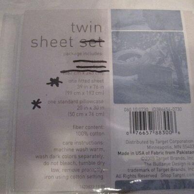 #58 Flat sheet, Fitted Twin sheet, and pillow case, New in package