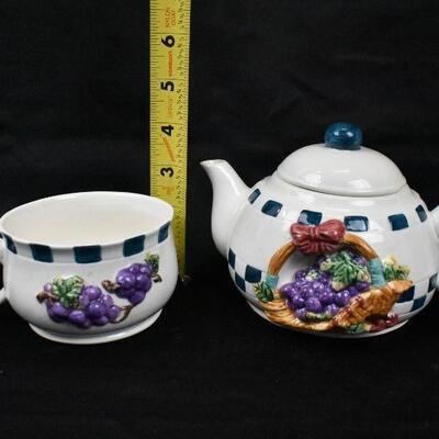 3 pc Tea Cup, Tea Pot, & Lid