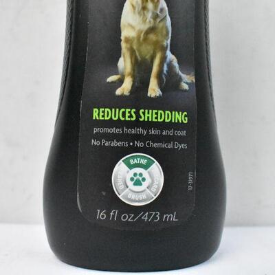 FURminator deShedding Ultra Premium Shampoo 16 Ounces, For Dogs