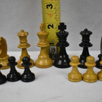 Wooden Chess Pieces: Missing 1 black pawn. Some are chipped