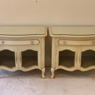 5 Piece King French Provincial Bedroom Set 