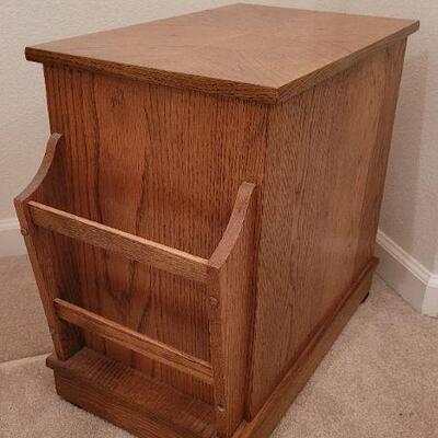 Lot 206: Vintage LANE Mid Century Modern Side Table w/ Magazine Storage 