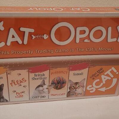 Lot 226: New Sealed CAT-OPOLY Board Game