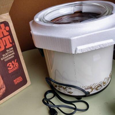 Vintage Crock Pot in the original box