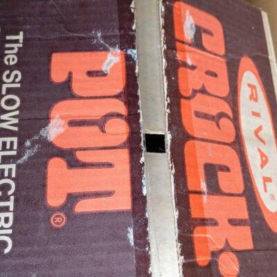 Vintage Crock Pot in the original box