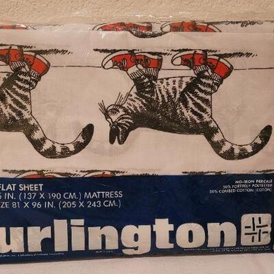 Lot 244: Vintage NEW FULL/DOUBLE Sized Sheet Set Sneaker Cat 