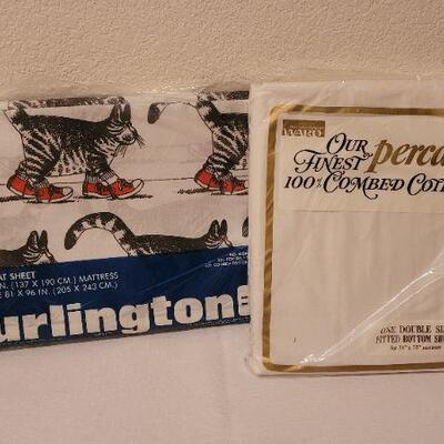 Lot 245: Vintage NEW Full/Double Sized Sheet Set Sneaker Cat