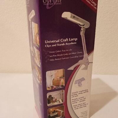 Lot 246: New OTTLITE True Color Universal Craft Lamp CLIP FEATURE 