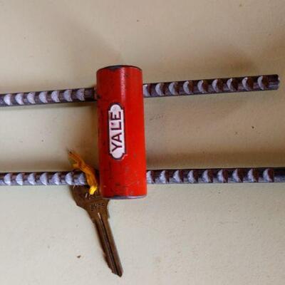 Yale Lock with key