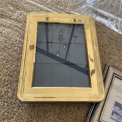 Lot 670 - Frames