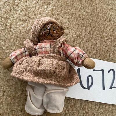 Lot 672 - Bears