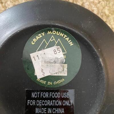 Lot 675 - Decorative Plates