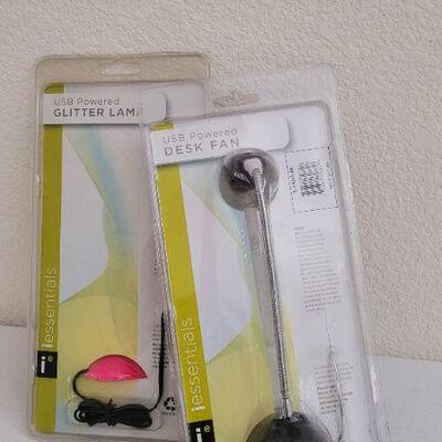 Lot 250: (2) New USB Computer Accessories 