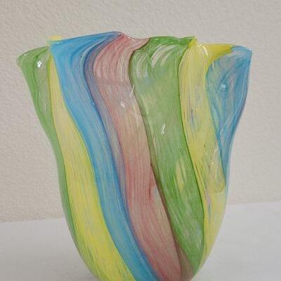 Lot 252: New HALLMARK Colorful Stripes Large Glass Decorative Vase