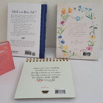 Lot 262: Assorted NEW Positivity Themed Books 