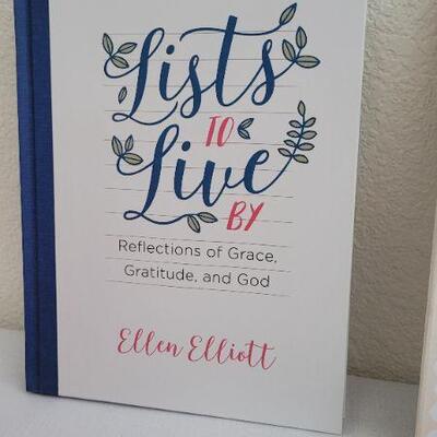 Lot 262: Assorted NEW Positivity Themed Books 