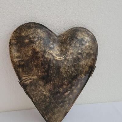 Lot 278: NEW Metal Star Cutout VALENTINES DAY Lighted Heart Home Deco TESTED A+