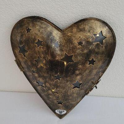 Lot 278: NEW Metal Star Cutout VALENTINES DAY Lighted Heart Home Deco TESTED A+