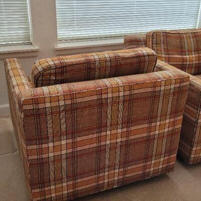 Lot 281: Pair of Vintage MARSHALL FIELD & CO. Mid Century Lounge Chairs