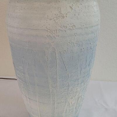 Lot 283: 32" Tall Table Lamp TESTED A+