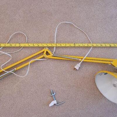 Lot 284: Vintage 4' Yellow Mid Century Modern Desk Clamp Light