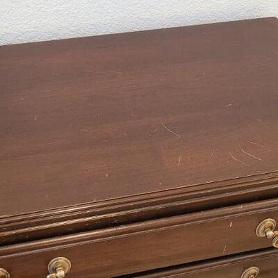 Lot 285: Vintage PAIR of ETHAN ALLEN 4-Drawer Side Tables 