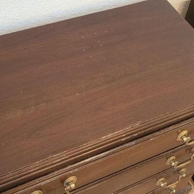 Lot 285: Vintage PAIR of ETHAN ALLEN 4-Drawer Side Tables 