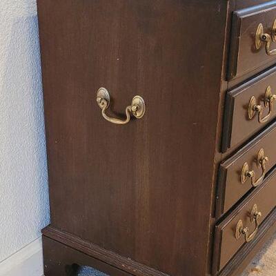 Lot 285: Vintage PAIR of ETHAN ALLEN 4-Drawer Side Tables 
