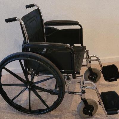 Lot 287: TRACER SX5 Mobility Wheelchair