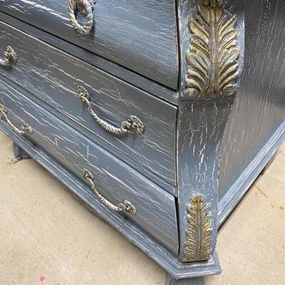 Adorable Crackled Bombay Chest with Gold Highlights 