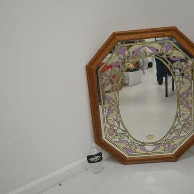 LOT 530 DECORATIVE OAK FRAMED MIRROR