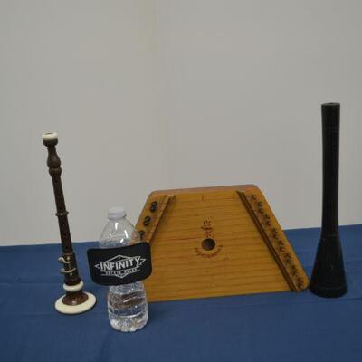 LOT 533 MUSICAL INSTRUMENTS 