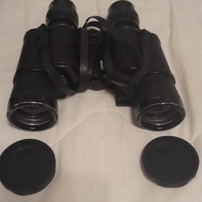 Vintage Cameras & Binoculars
