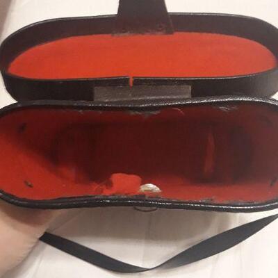 Vintage Cameras & Binoculars